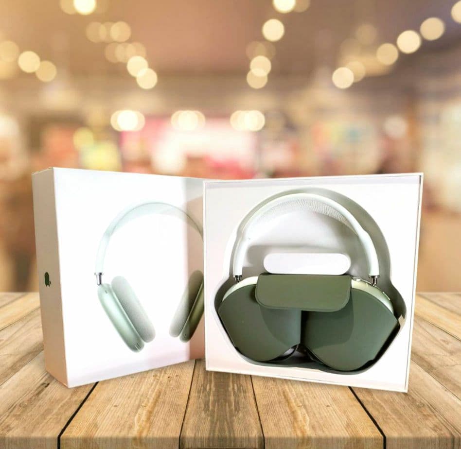 付属品あり　AirPods Max グリーン　本体