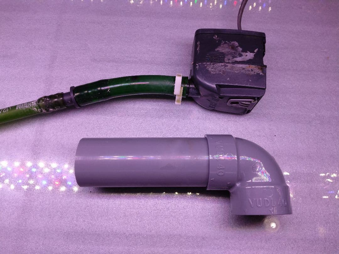 【引き取り限定】【大阪市】90cm水槽・上部フィルター・照明・ポンプの4点セット