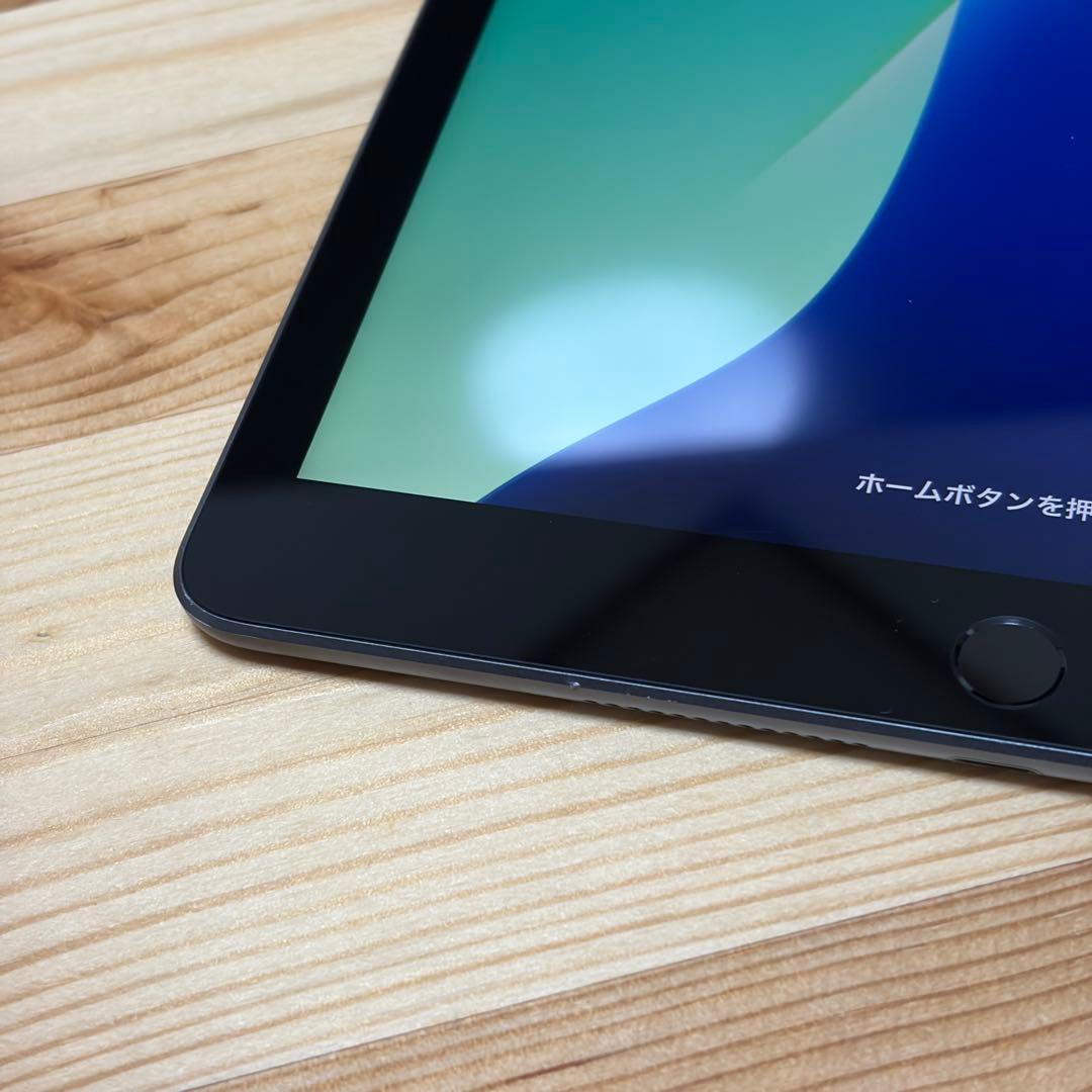Apple iPad 第7世代 10.2インチ 本体
