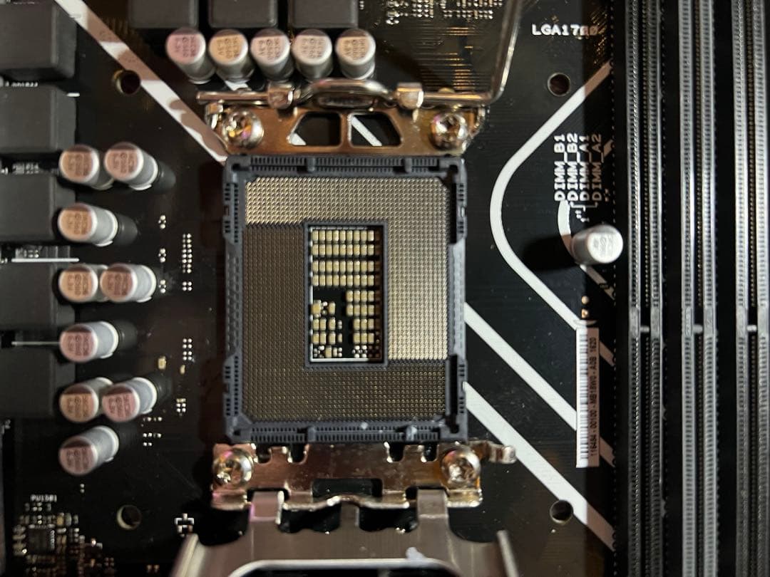 ⭐︎ジャンク⭐︎　LGA1700 マザボ　2枚セット