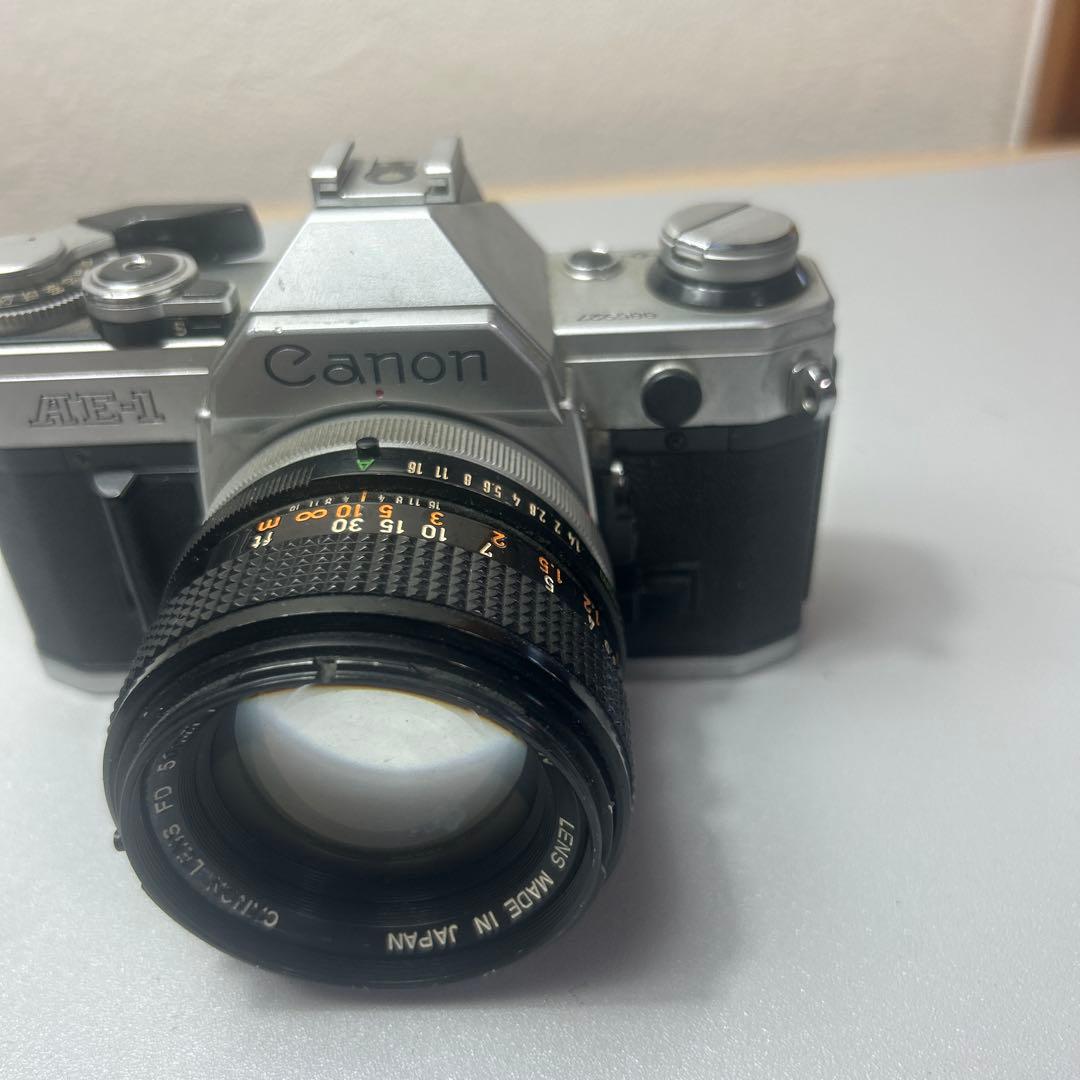 Canon AE-1 フィルム一眼レフカメラ