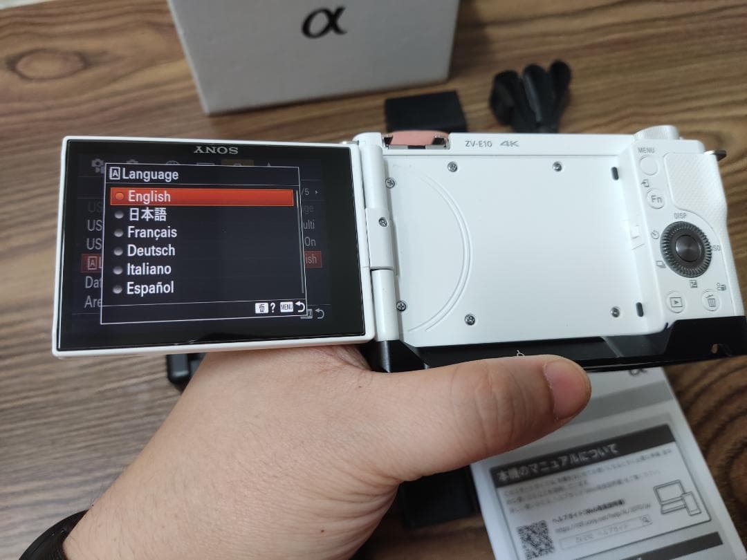 Q*n様 Sony ZV-E10 本体のみ
