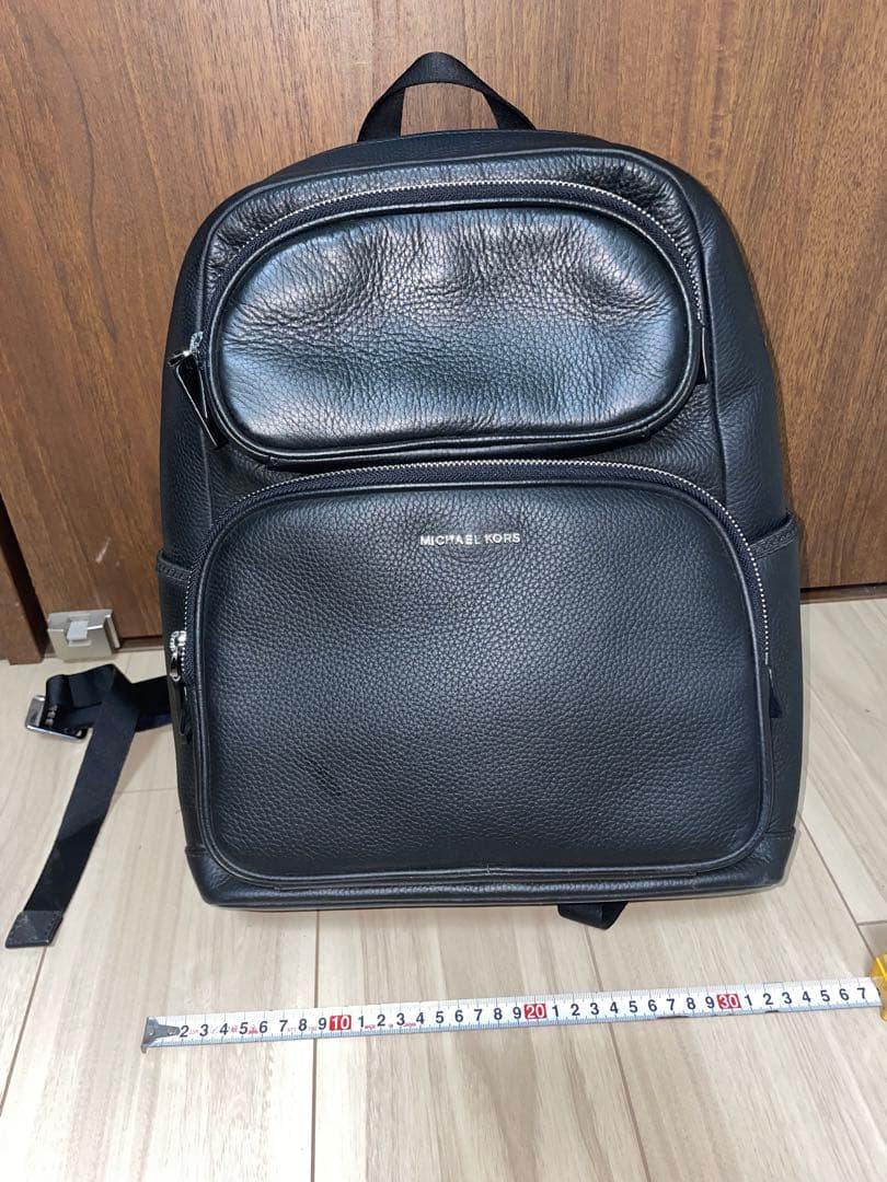 MICHAEL KORS ブラックバックパック