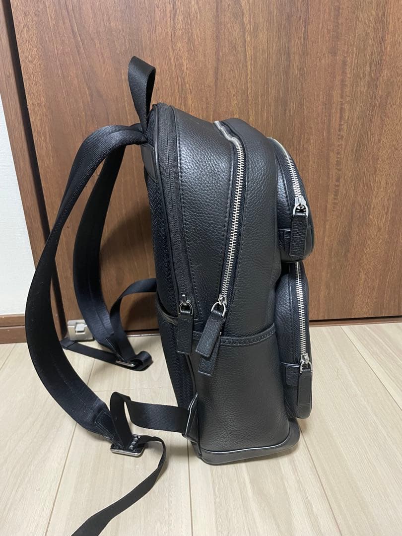 MICHAEL KORS ブラックバックパック