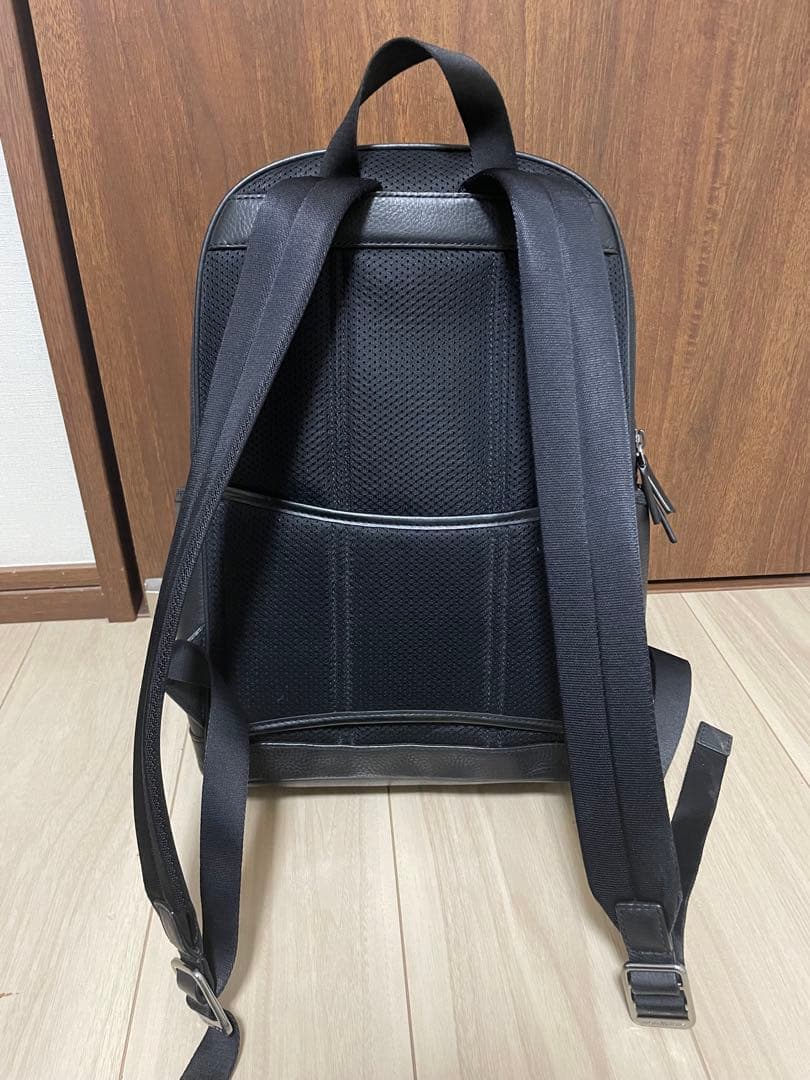 MICHAEL KORS ブラックバックパック