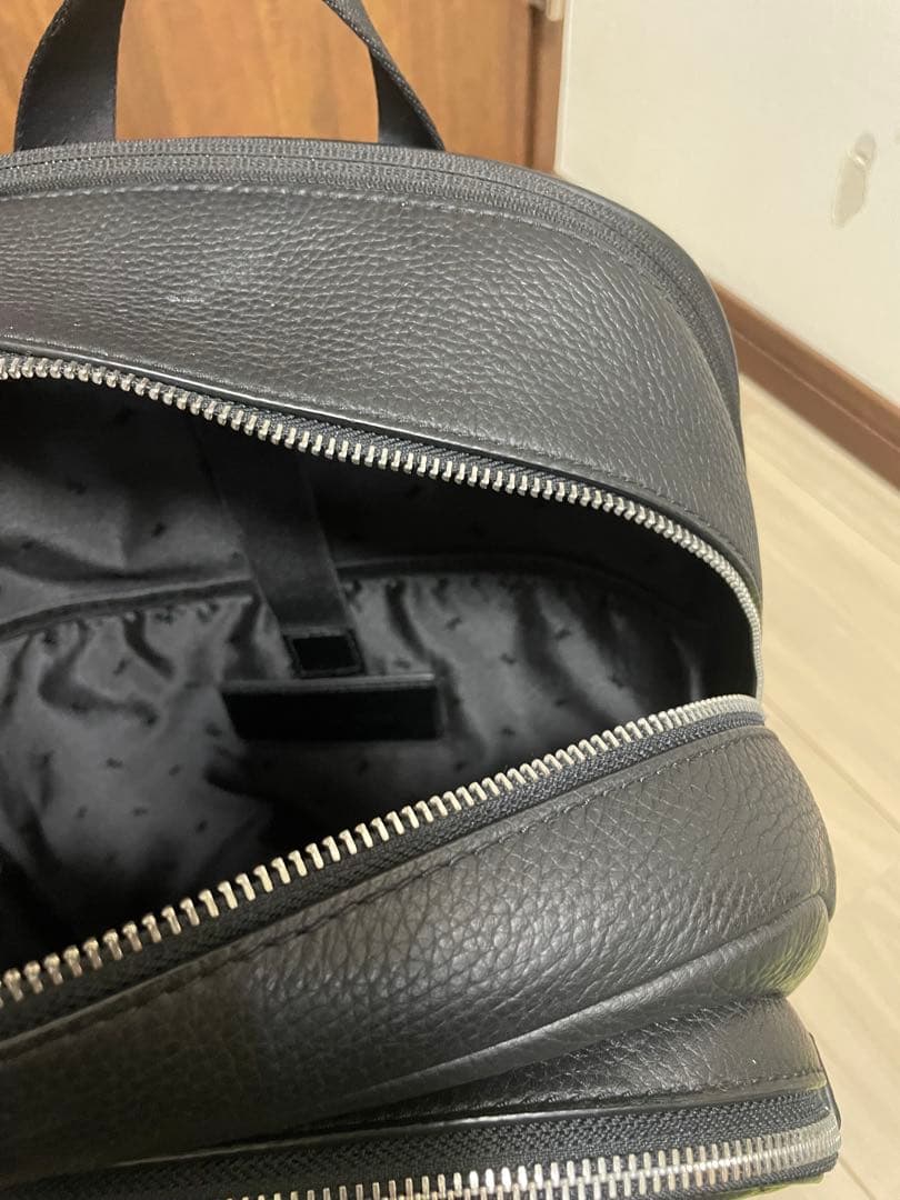 MICHAEL KORS ブラックバックパック