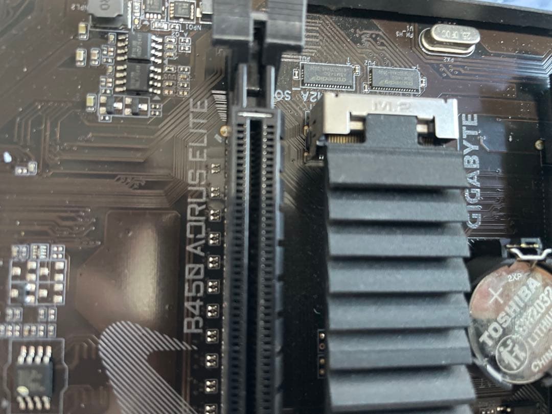 マザーボード GIGABYTE B450 AMD Ryzen 7 2700X