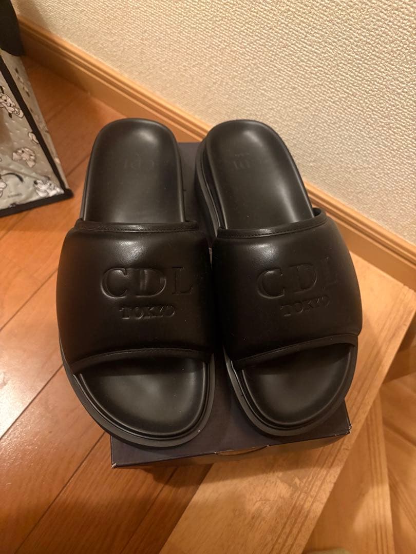 CDL TOKYOサンダル