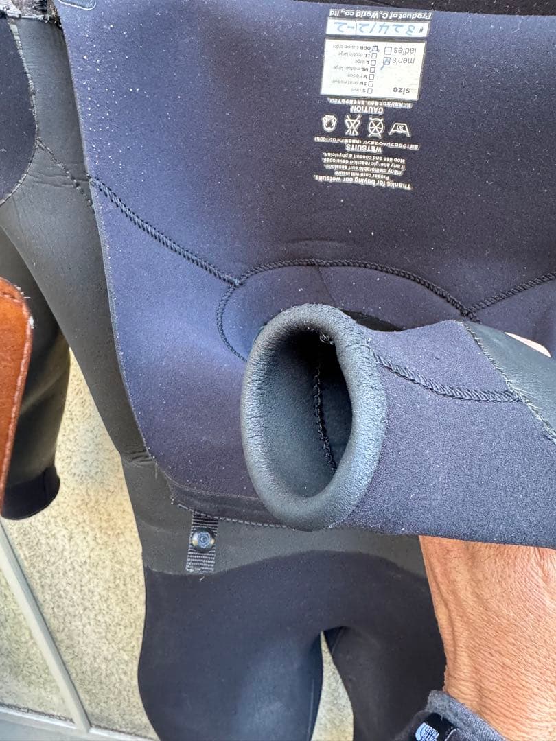 Breaker Out ブラック/カモフラージュ　セミドライ