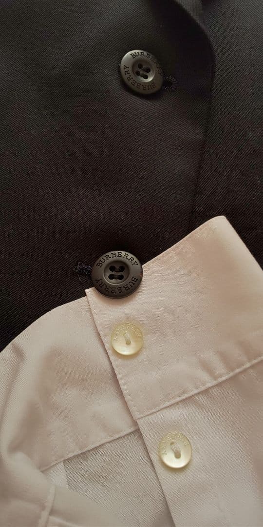 藍ママ様　BURBERRY　キッズフォーマルスーツ