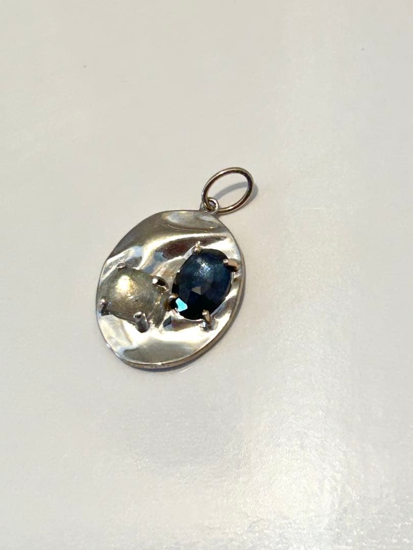 アガット　限定品　サファイア　チャーム