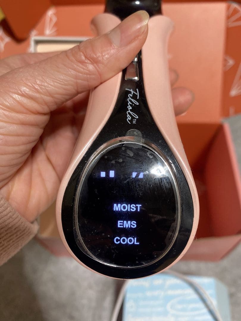 Feliola ホット&クールEMS フェイシャルデバイス Pro Max