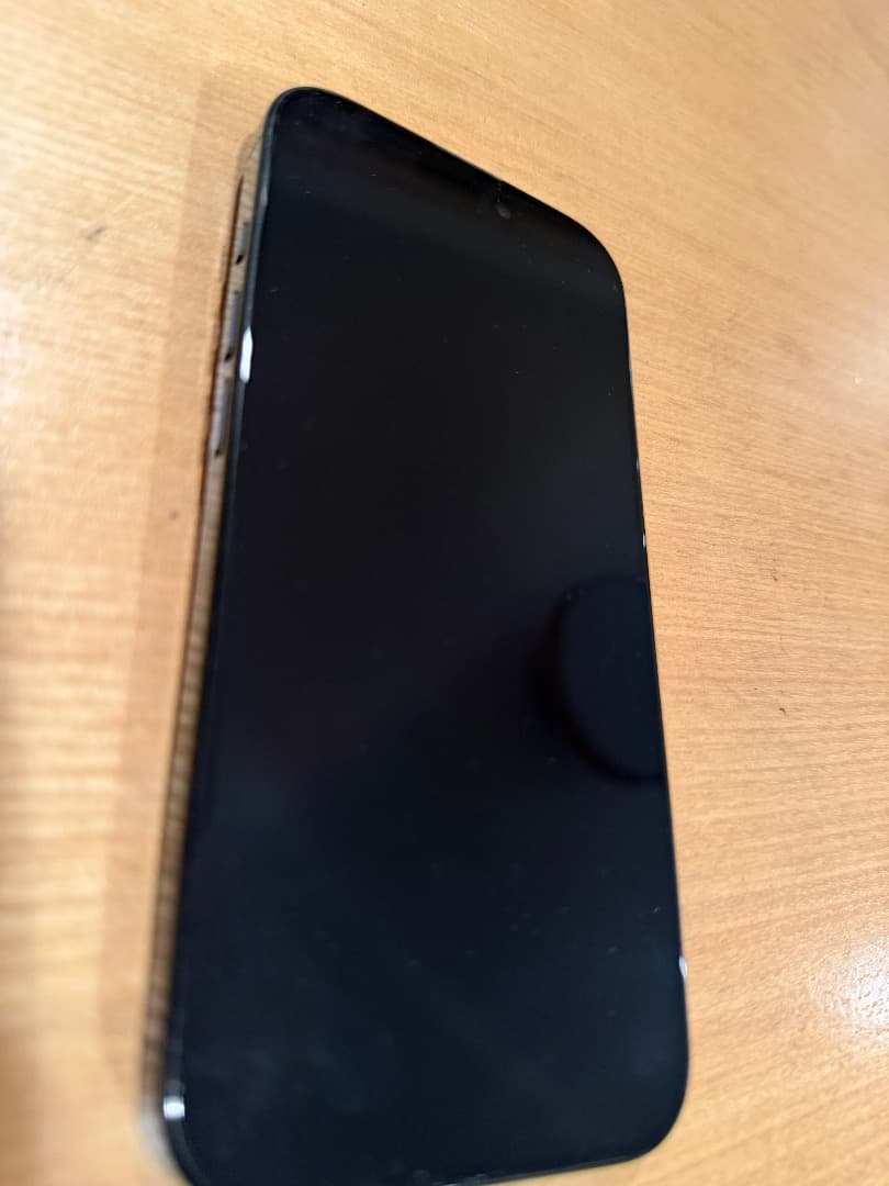 iPhone 16 Pro 1TB ブラックチタニウム