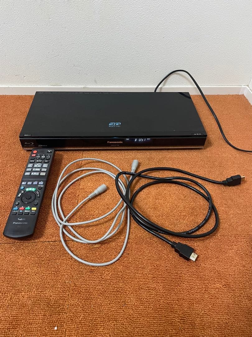 Panasonic パナソニック 3Dブルーレイレコーダー 【3番組同時録画】