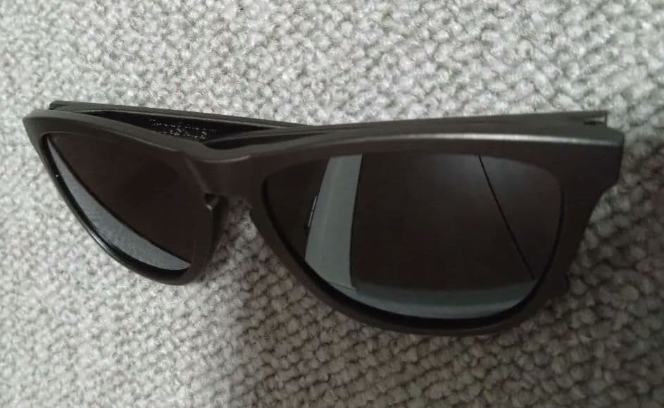 Oakley Frogskins ブラック サングラス