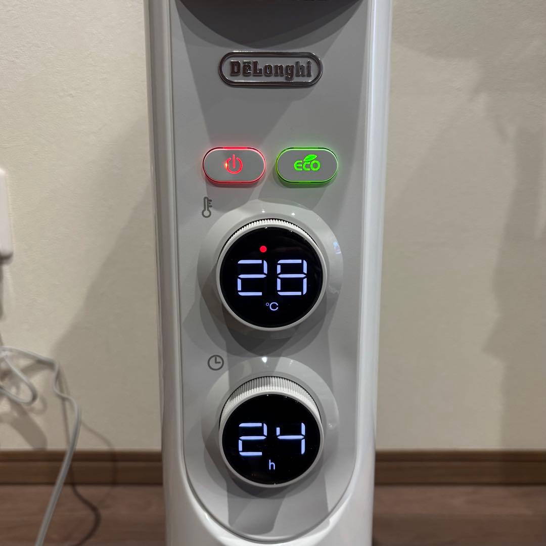 【極美品】デロンギ アミカルド オイルヒーター　RHJ45M1115-LG