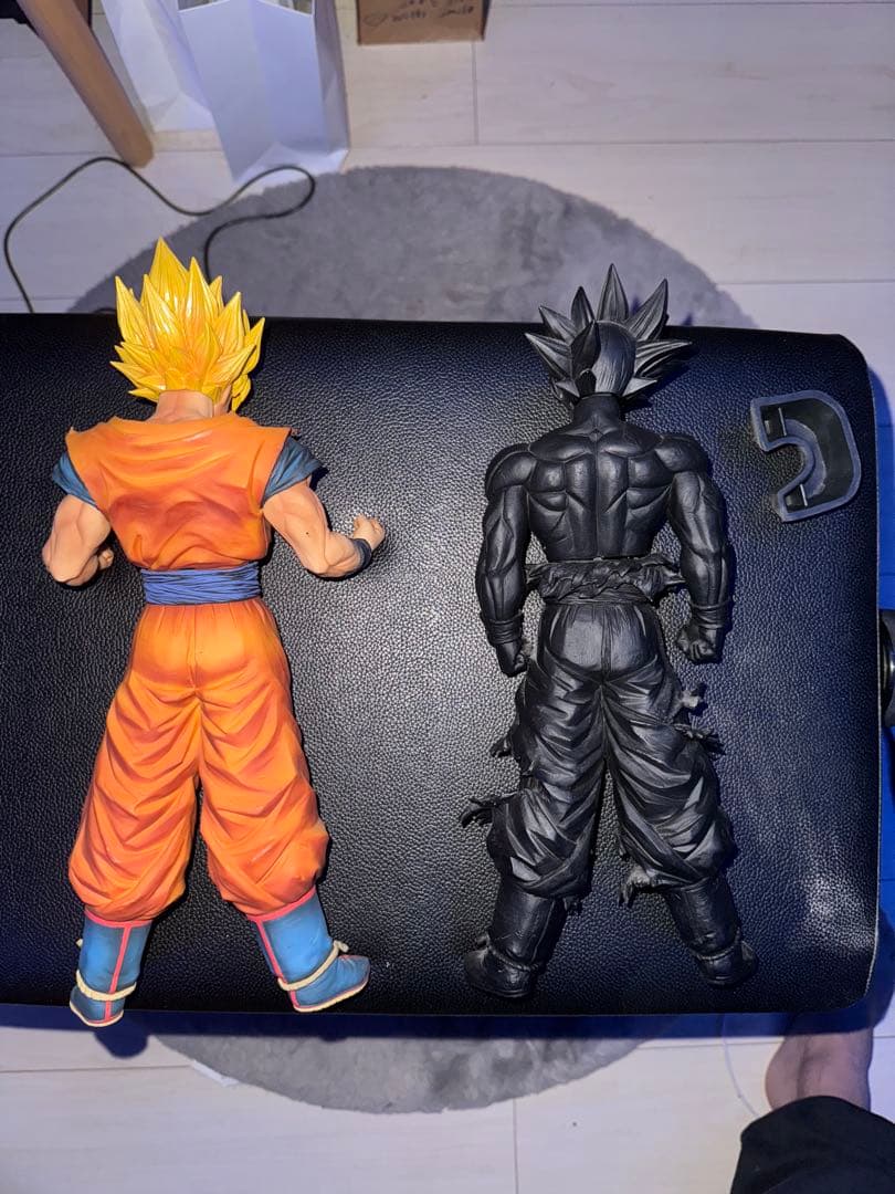 『レア』グランジスタ 孫悟空フィギュア 2体 スーパーサイヤ人 身勝手の極意