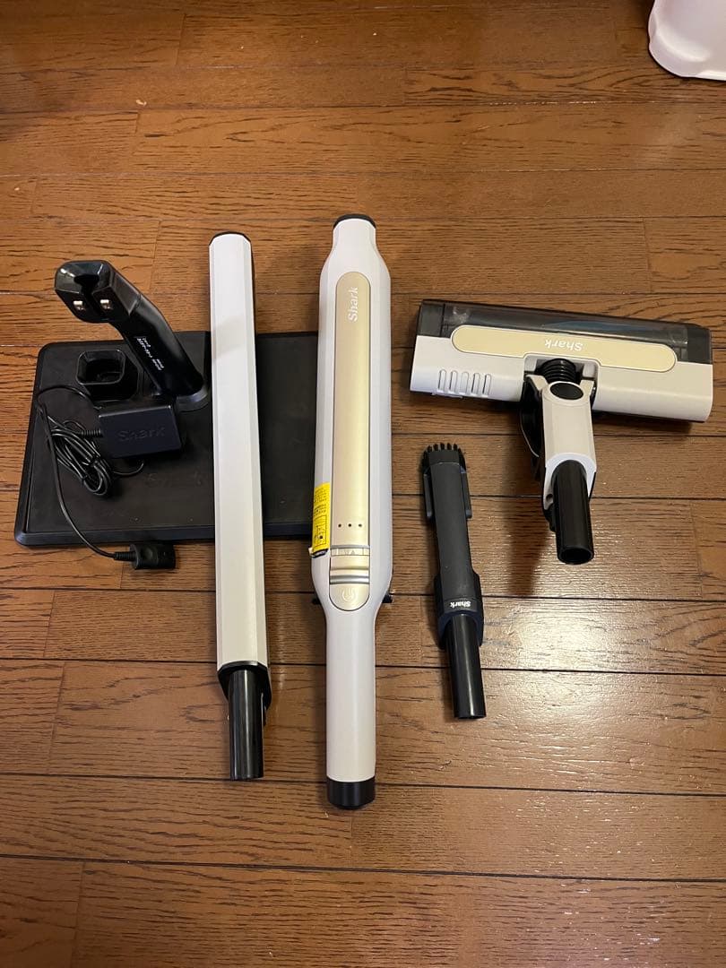 Shark EVOPOWER SYSTEM スティッククリーナーCS100J