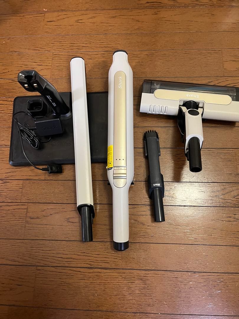 Shark EVOPOWER SYSTEM スティッククリーナーCS100J