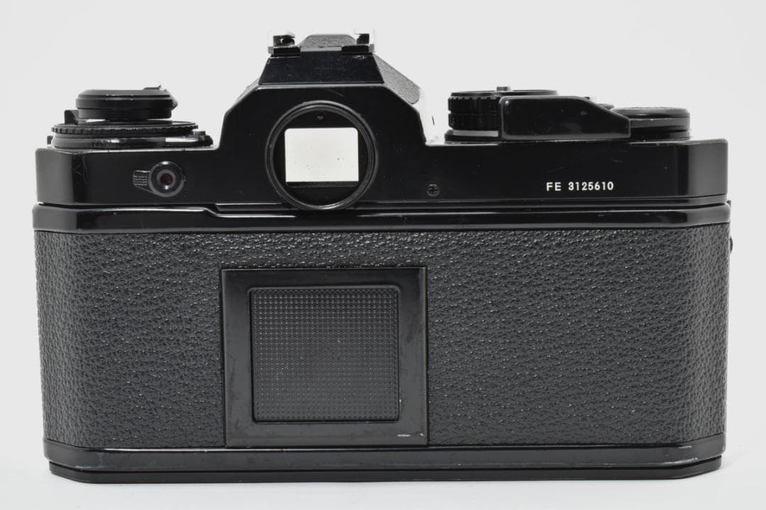 ■ 美品 ■ ニコン　Nikon FE ボディ 《動作確認済品》#2756344