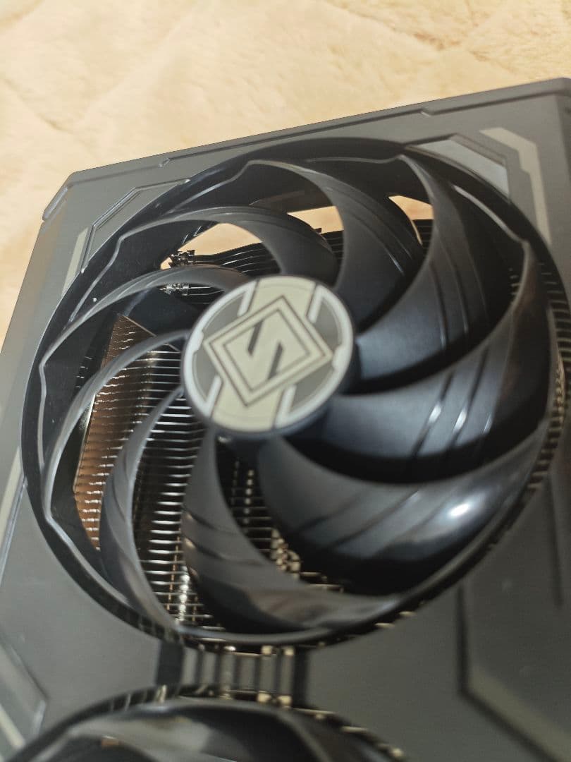 RX9070XT sld 16g steel legend グラフィック