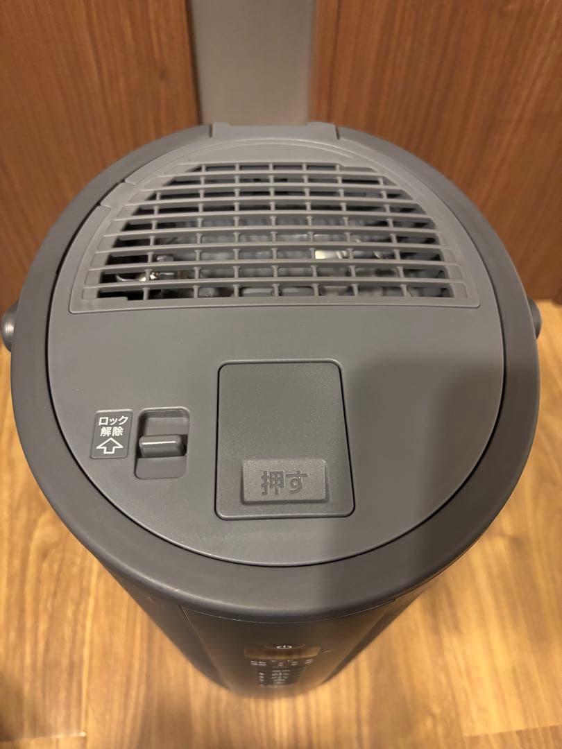 【美品】EE-TA60-BM スチーム式加湿器 ソフトブラック