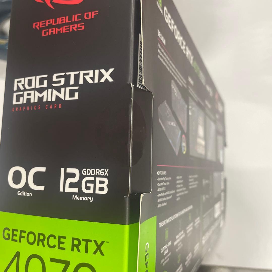 グラフィックボード・グラボ・ビデオカード ASUS ROG STRIX GAMING RTX 4070 SUPER
