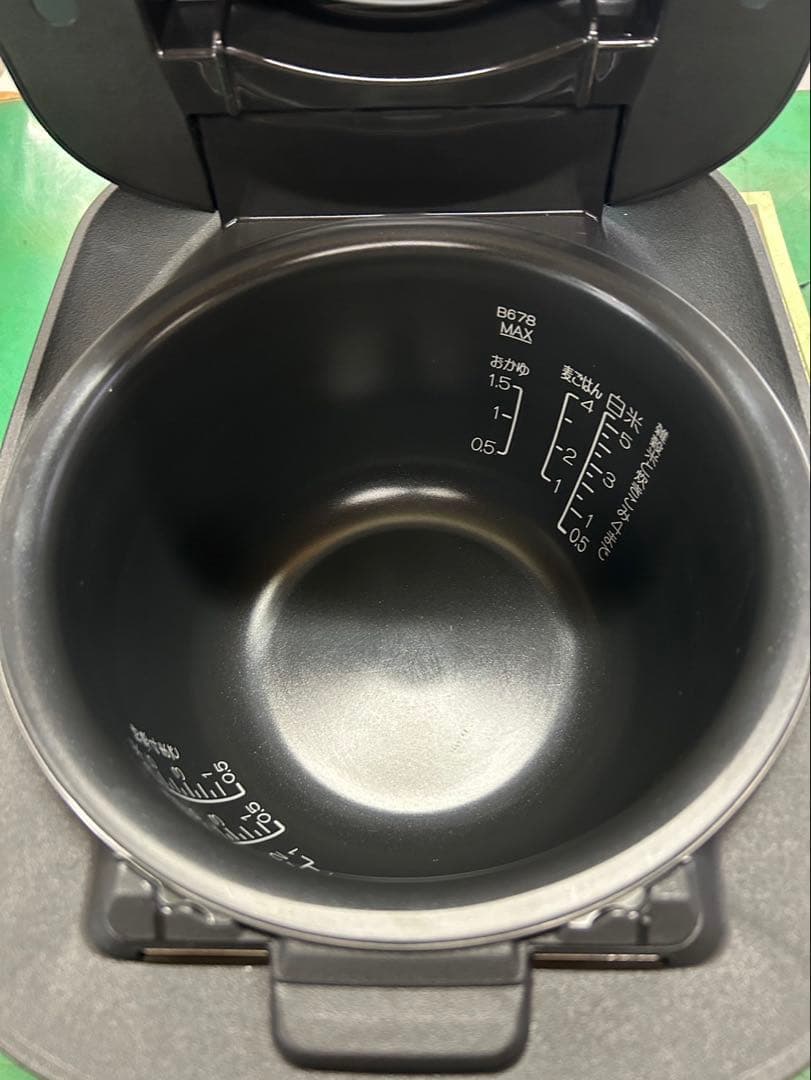 象印 圧力IH炊飯ジャー(5．5合炊き) 炎舞炊き NW-NH10E4-BA