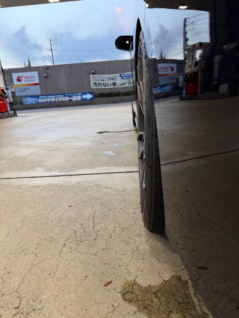 G*D様 pcd100 19インチホイール ツライチ nittoタイヤ溝あり　プ