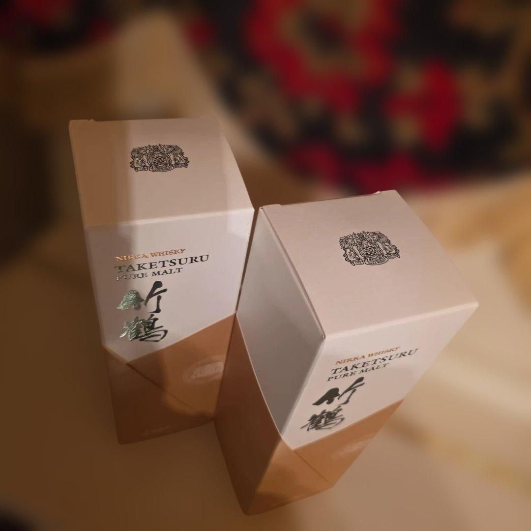 (入手困難) [NIKKA] 竹鶴 PURE MALT <新品商品> 2本 !