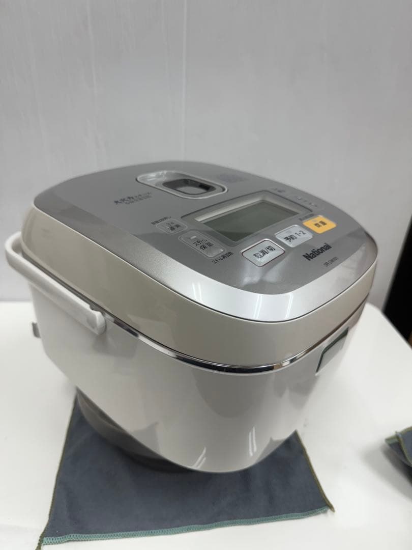 NATIONAL 大火力スチーム5段全面IH炊飯ジャー SR-SW101