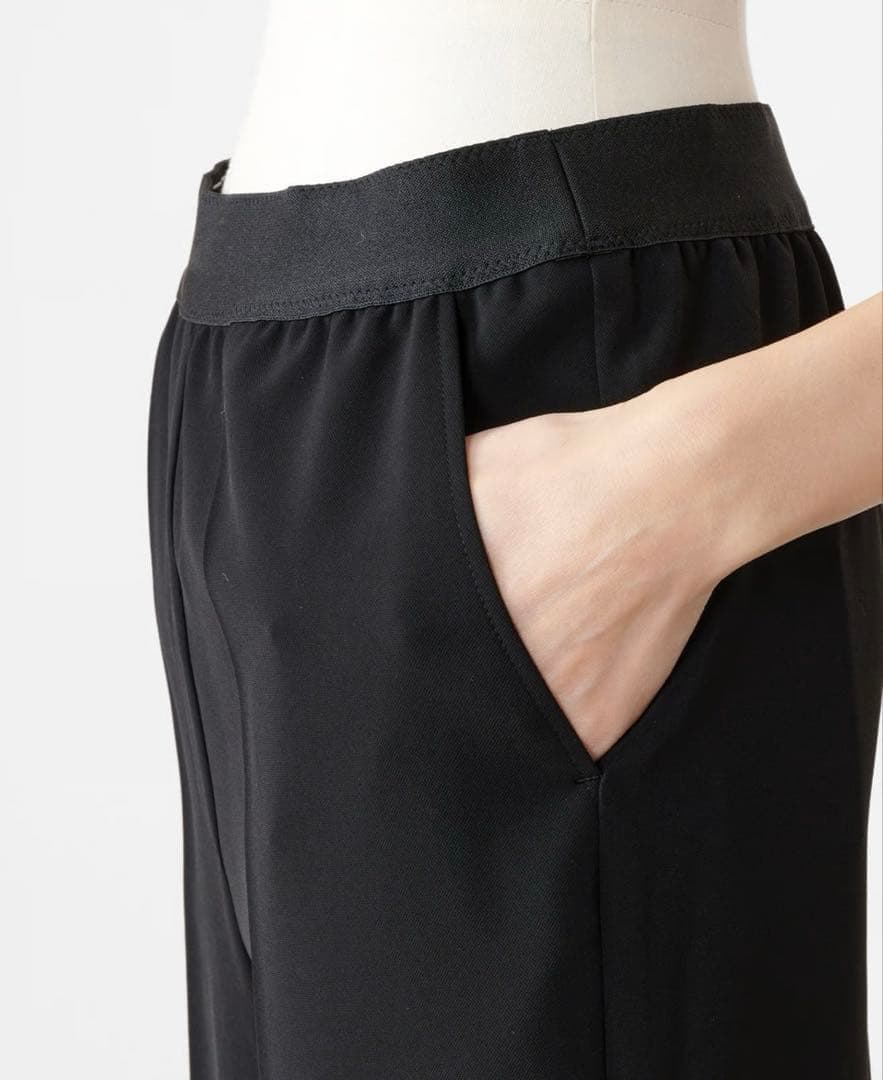 新品未使用タグ付き　heve イージーベルPT ブラック　34