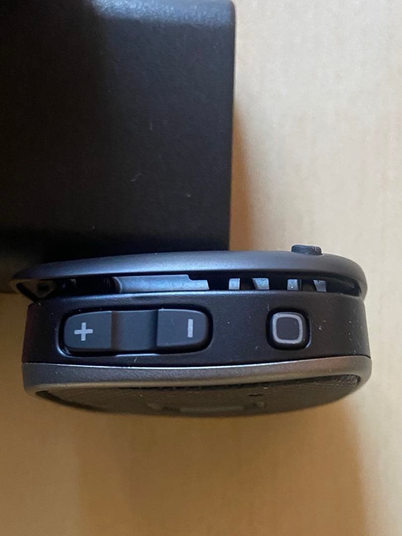 WIDEX ワイデックス　サウンドシステム　充電器とネックストラップ付