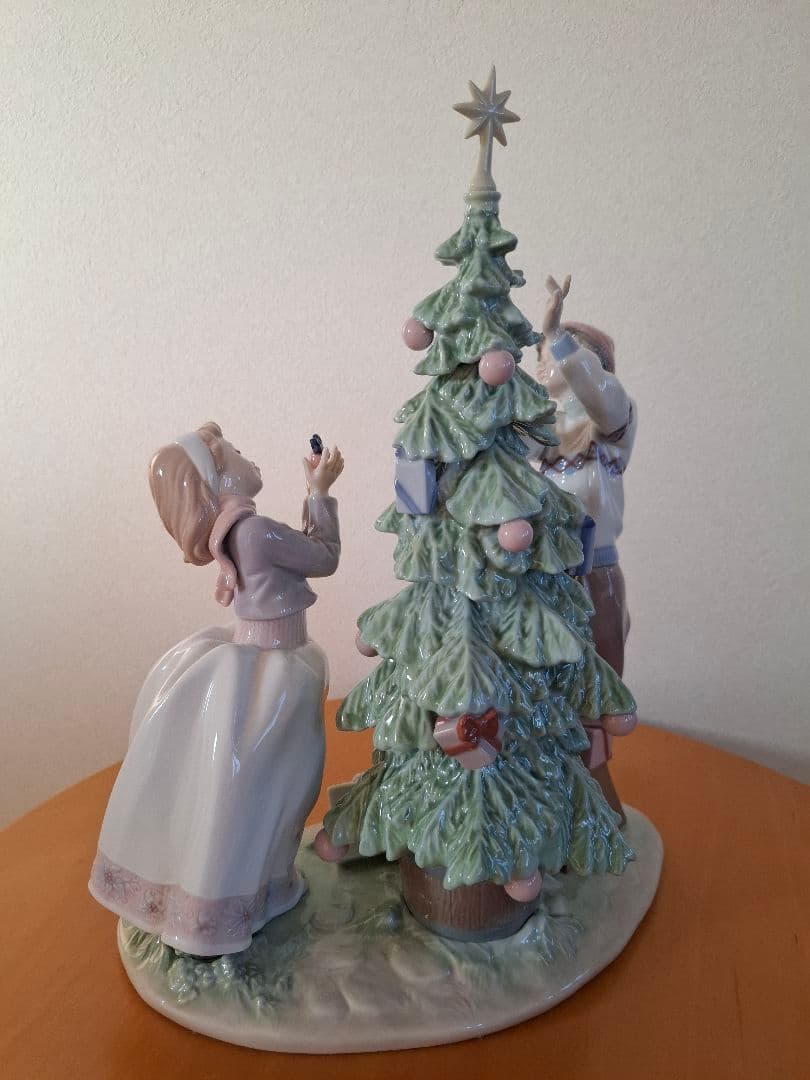 リヤドロ　ツリーを飾ろう