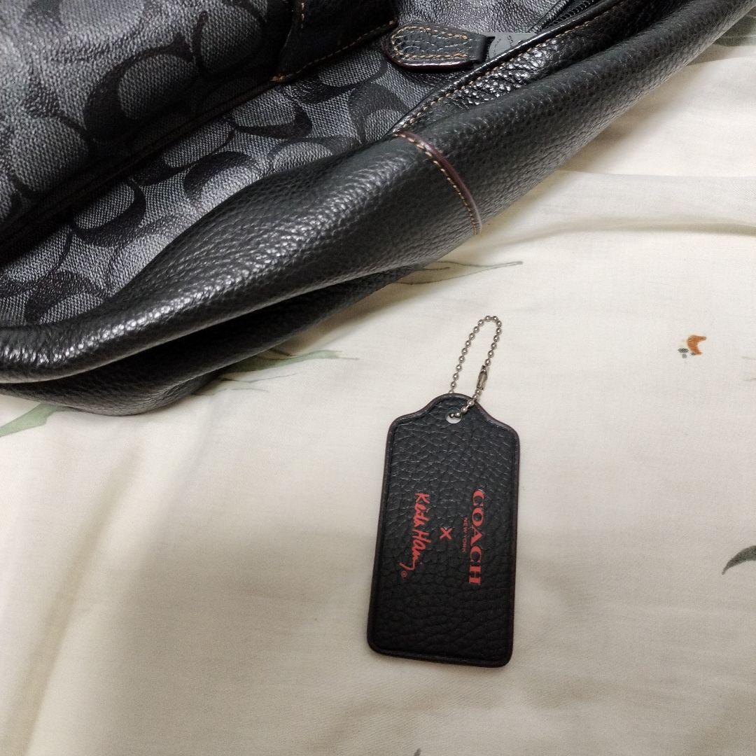 値下　コーチ　キースヘリング　コラボ　リュック　ロボット　COACH 黒