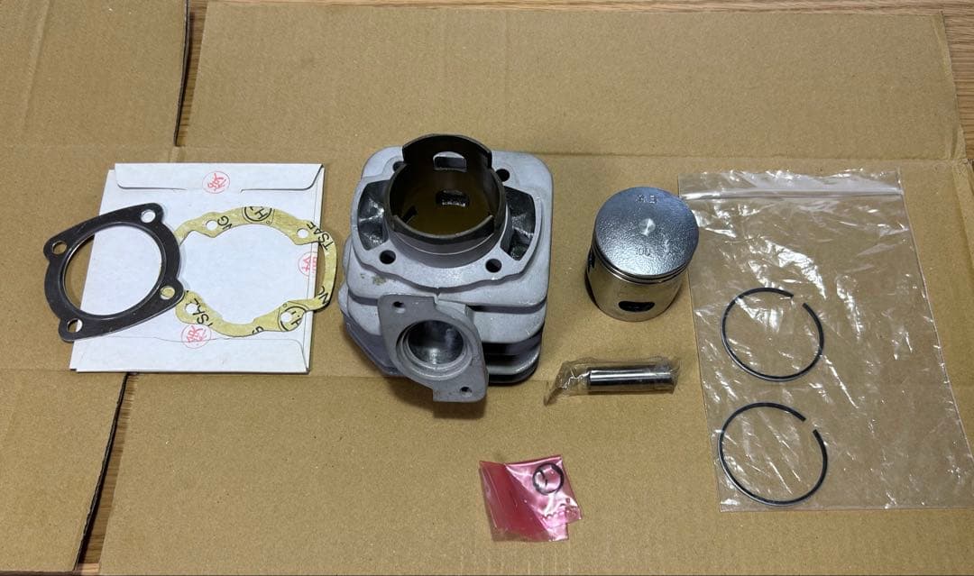 スーパーDIO系　ボアアップ　AF28　ポート加工済み　49mm