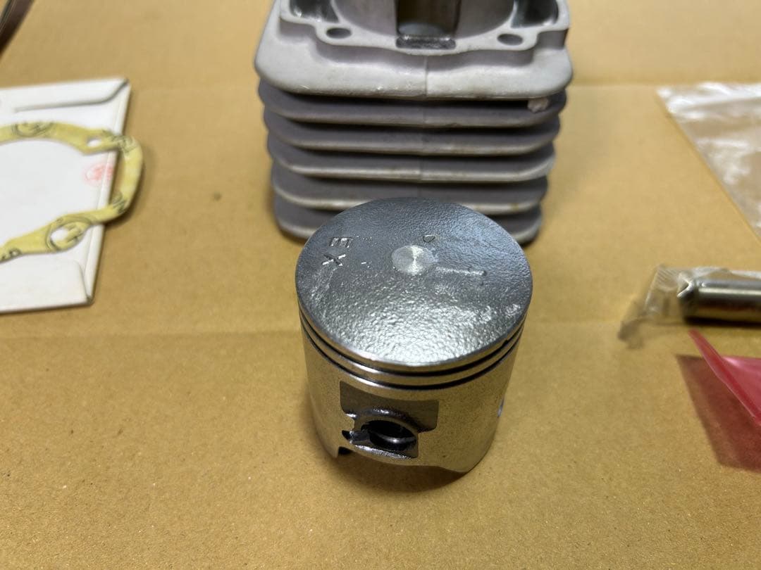 スーパーDIO系　ボアアップ　AF28　ポート加工済み　49mm