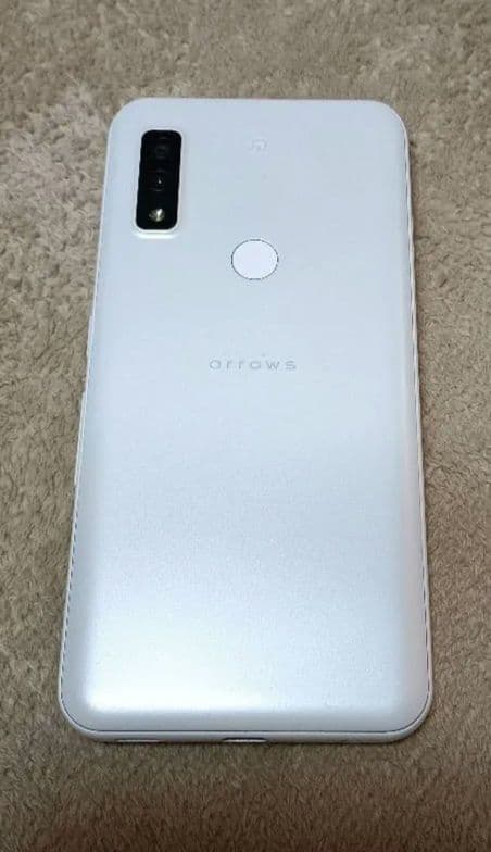 スマートフォン本体 arrows We FCG01