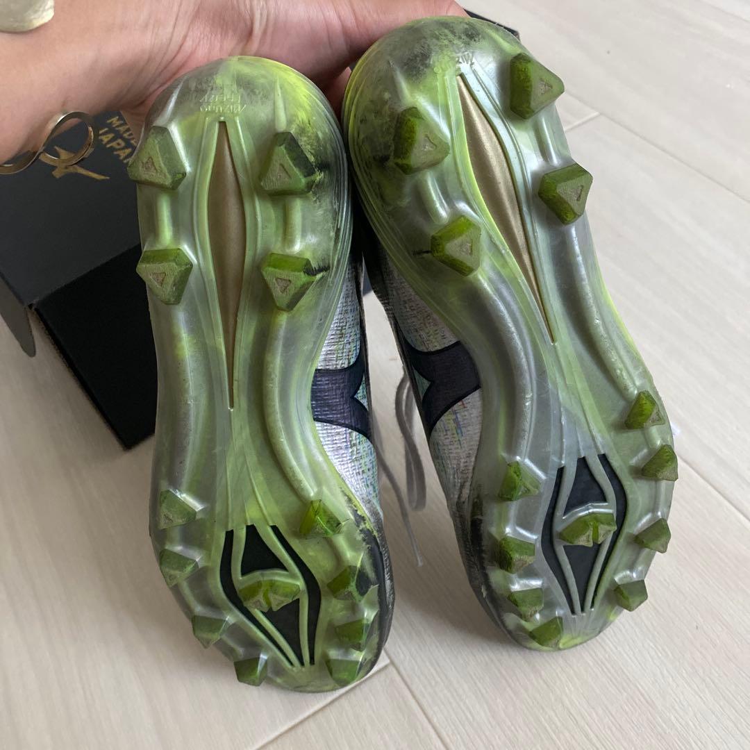 mizunoミズノアルファ2 ジャパン　23.5