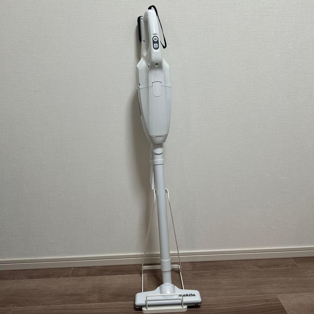 ゆにょん マキタ makita 掃除機 コードレススティッククリーナー