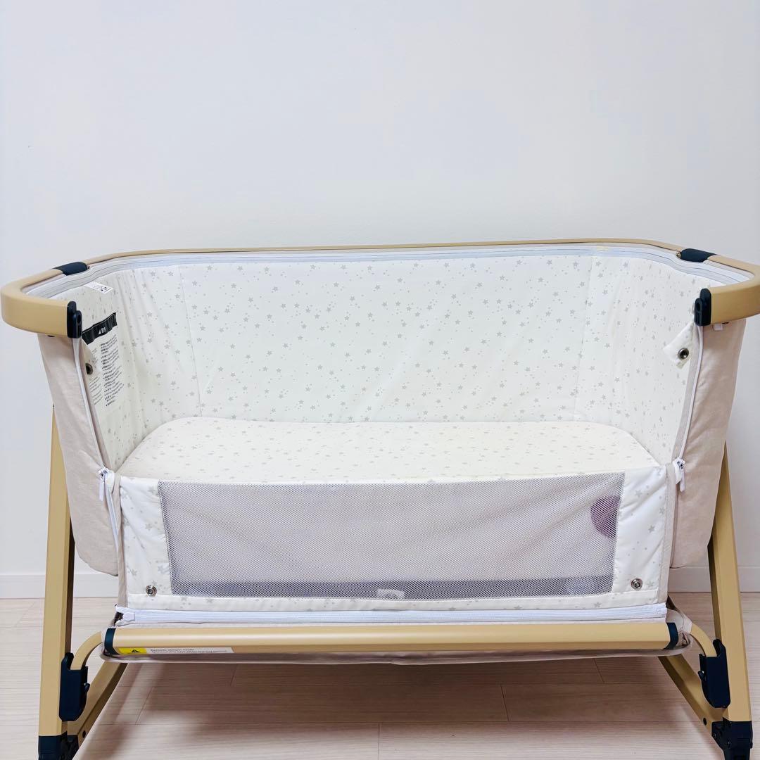 【美品】HZDMJ ベビーベッド　ベージュ　折り畳み 添い寝　ベッド