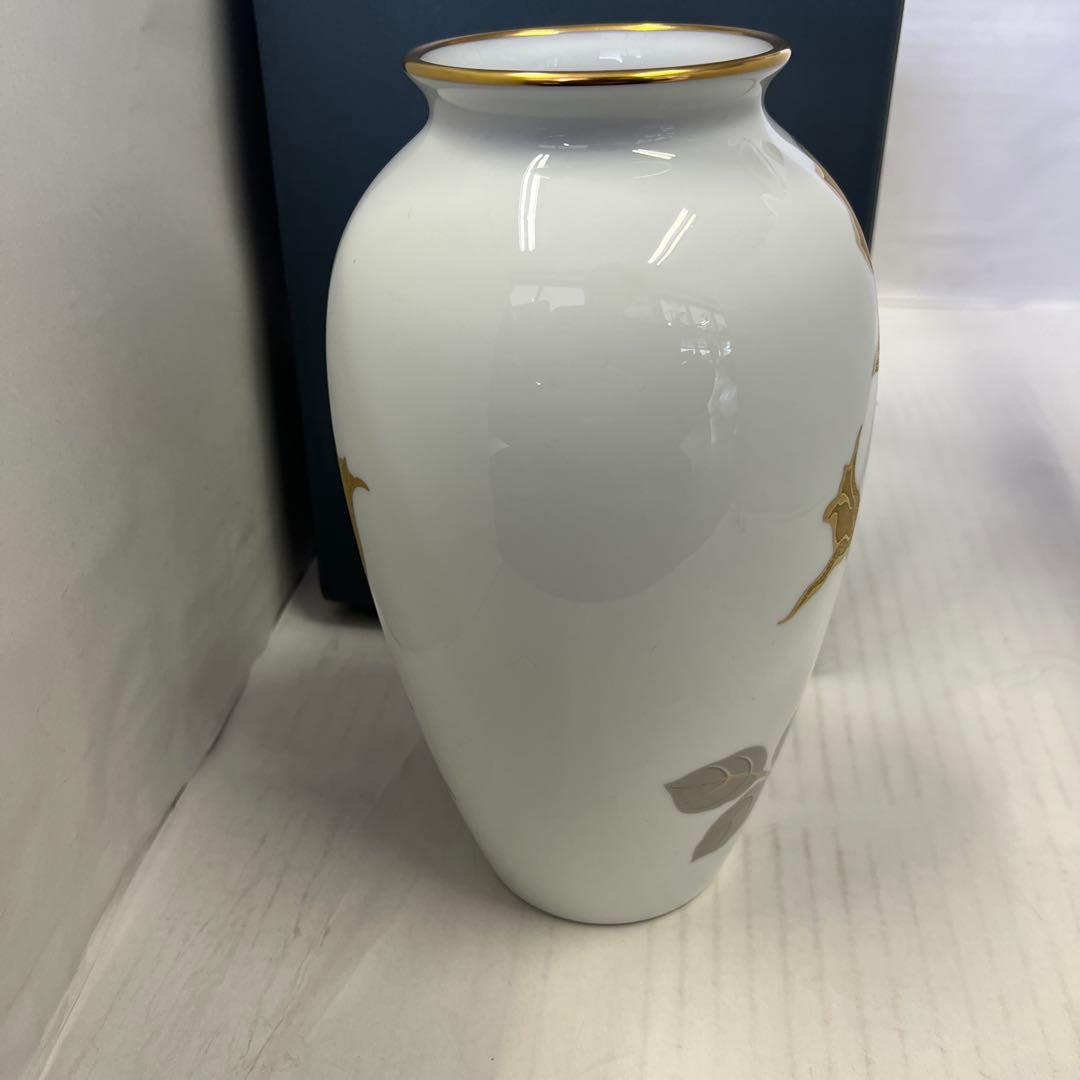 大倉陶園　金彩 金蝕薔薇 花瓶