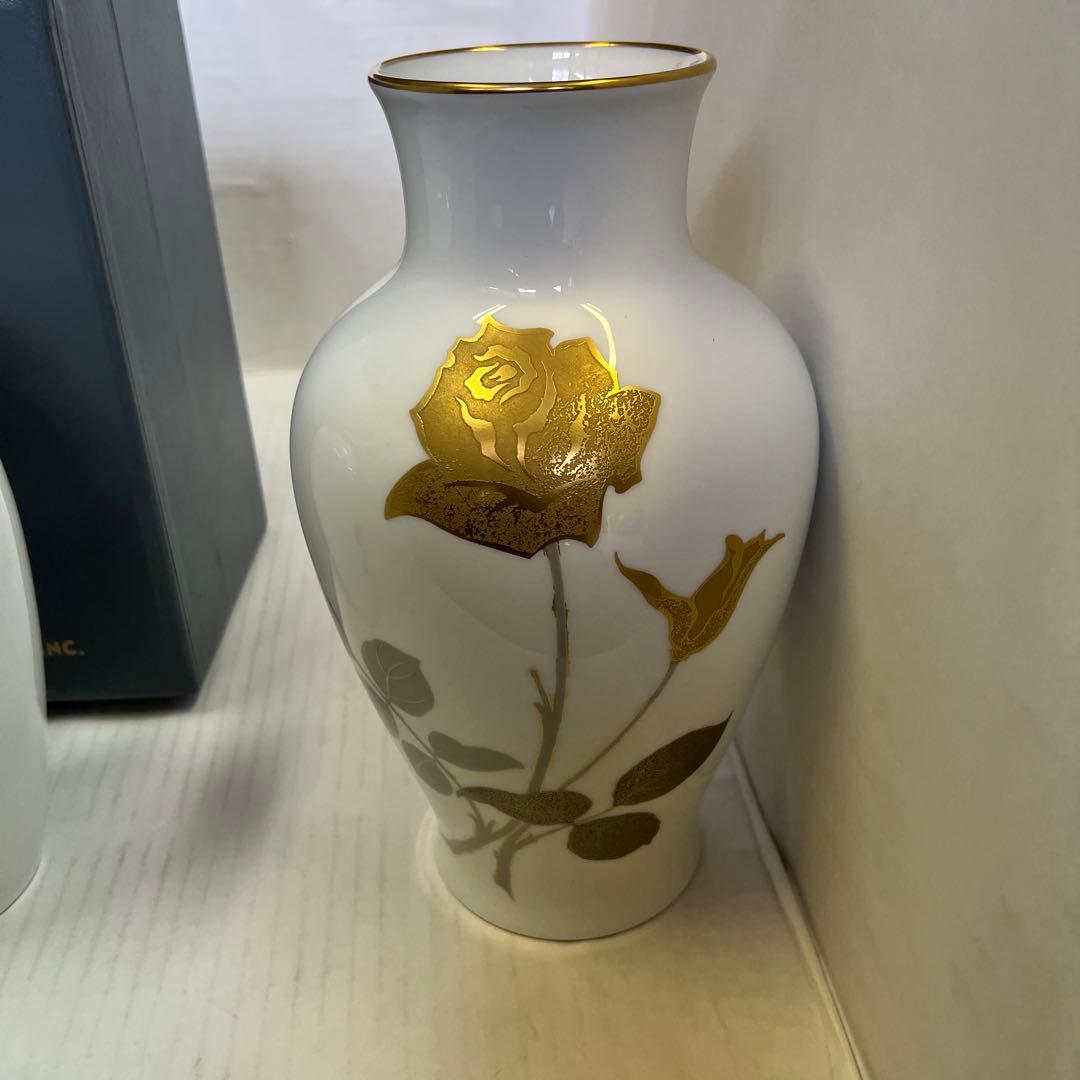 大倉陶園　金彩 金蝕薔薇 花瓶