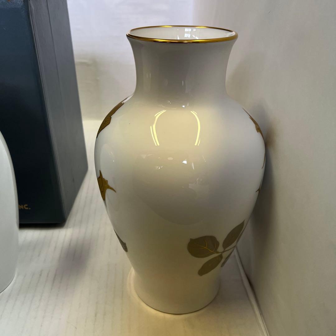 大倉陶園　金彩 金蝕薔薇 花瓶