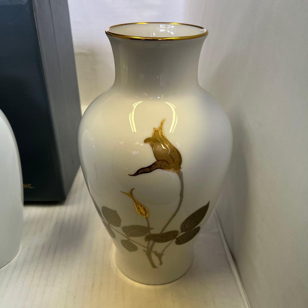 大倉陶園　金彩 金蝕薔薇 花瓶