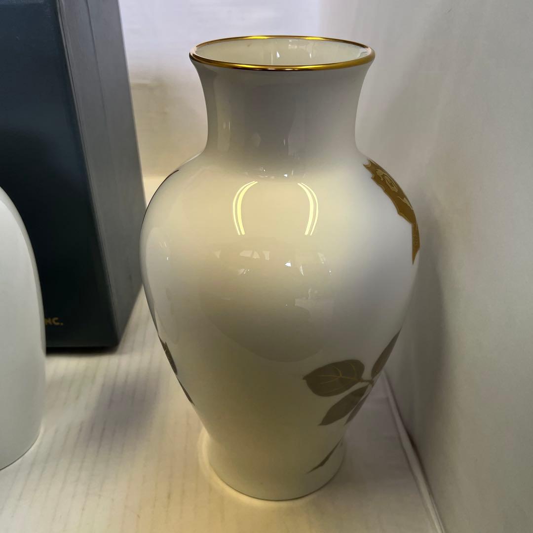 大倉陶園　金彩 金蝕薔薇 花瓶