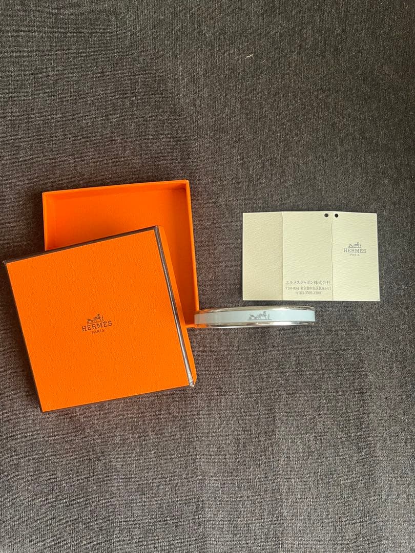 【HERMES】バングル《エマイユ》ブラン／シルバー