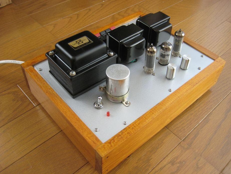 k*1様 真空管アンプ/6AQ5シングル・アンプ/6AR5兼用（自作品）/予備球