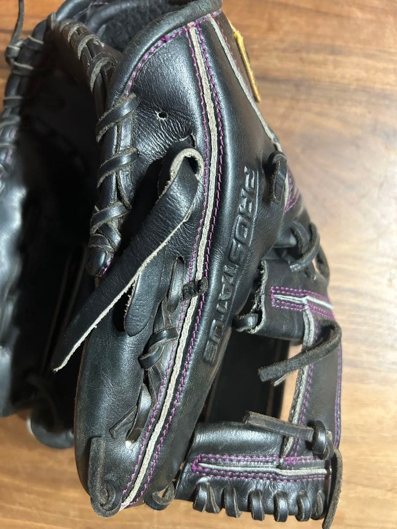 ZETT PROSTATUS プロステイタス　内野手用　硬式グローブ グラブ　黒