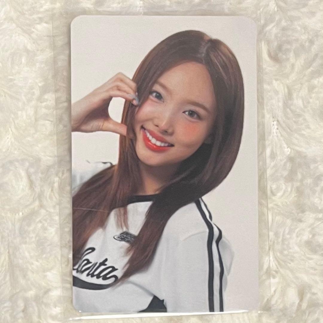 TWICE ナヨン KAKAO emoticon 絵文字 当選者 トレカ